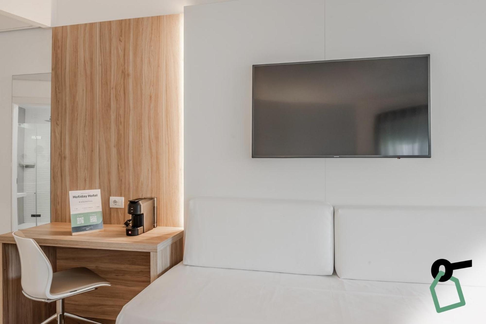 Hotiday Room Collection - Tirrenia Dış mekan fotoğraf