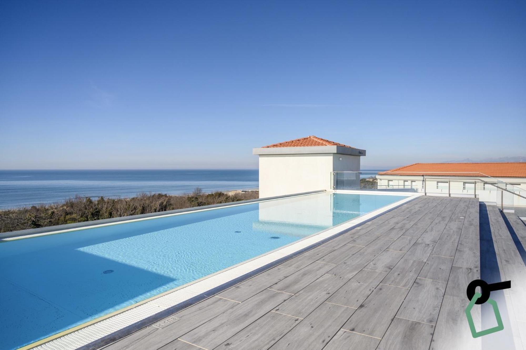 Hotiday Room Collection - Tirrenia Dış mekan fotoğraf